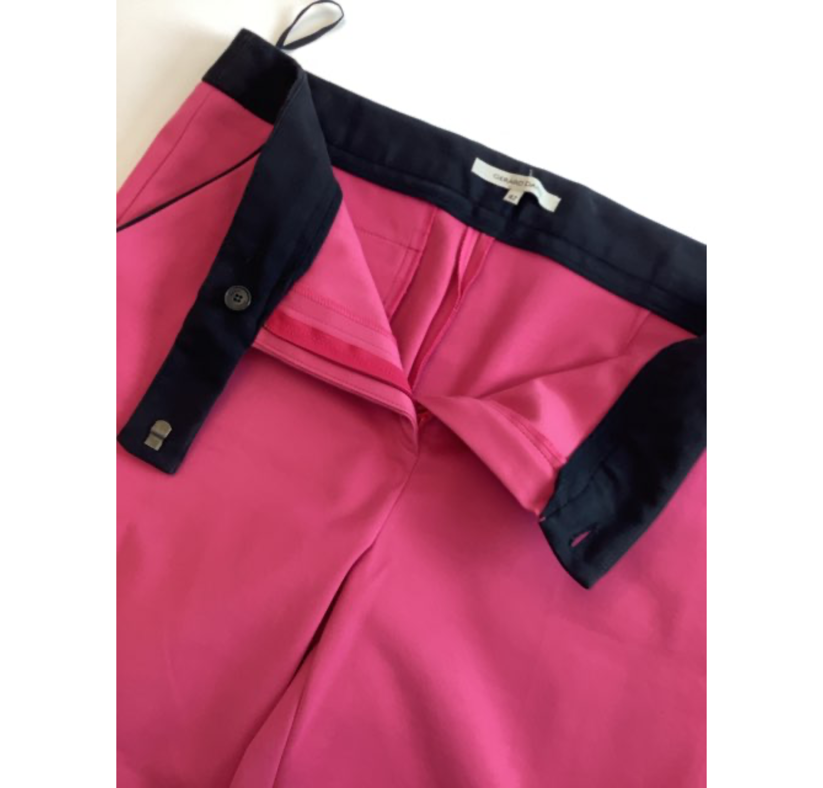 Gerard Darel Bukser (O585)